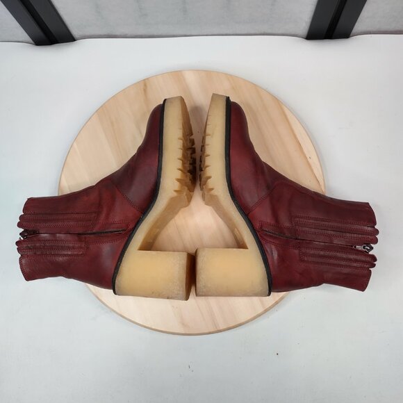 FREE PEOPLE Cheslea Cherry Chocolate Leather Lug Ankle Boots Women EU39 / US8.5 - Picture 11 of 16